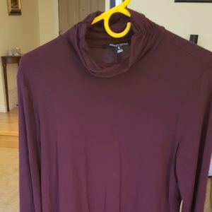 Women's turtleneck top